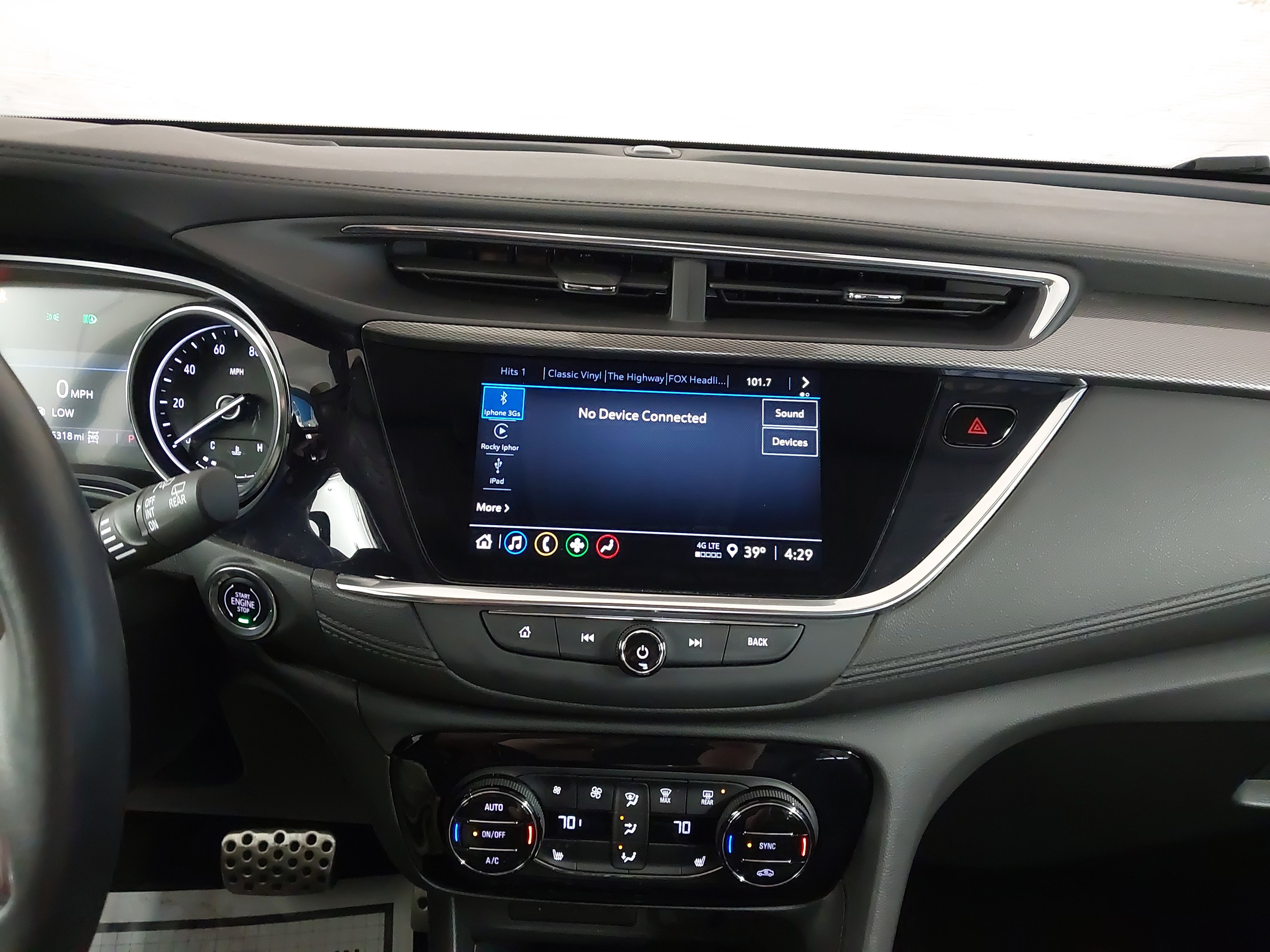 Used 2023 Buick Encore GX Select w/ Sport Touring Package AWD/4WD image 21