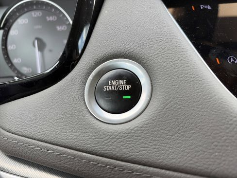 Used 2021 Cadillac XT5 Premium Luxury image 28