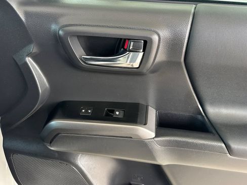 Used 2023 Toyota Tacoma TRD Off-Road w/ Black Out Package (TMS) AWD/4WD image 19
