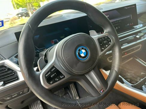 Used 2026 BMW X5 xDrive50e w/ M Sport Package AWD/4WD image 14