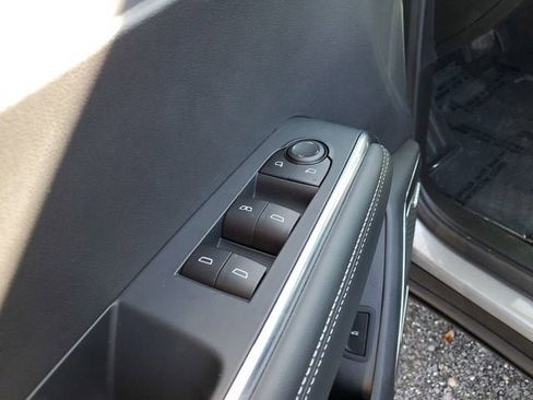 New 2026 GMC Acadia Elevation image 18