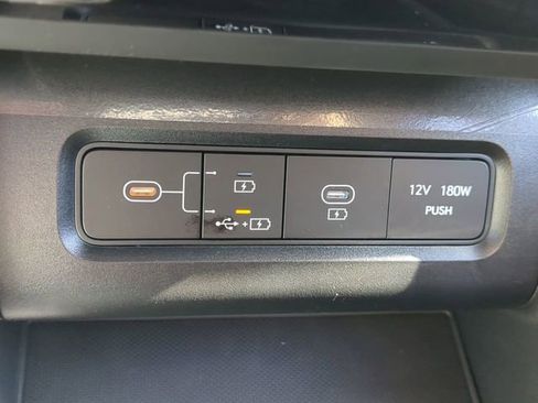 Certified 2025 Hyundai Tucson SEL image 21