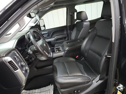 Used 2017 Chevrolet Silverado 2500 LTZ w/ Duramax Plus Package AWD/4WD image 30
