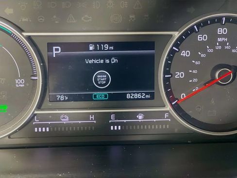 Used 2022 Kia Sorento S FWD image 13