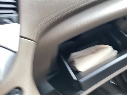 Used 2017 GMC Yukon SLT w/ Open Road Package image 44