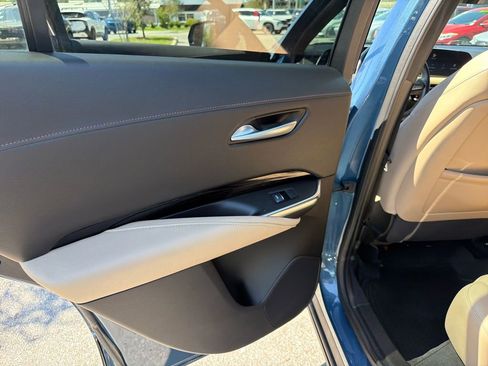 Used 2024 Cadillac XT4 Luxury image 19