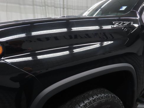 Used 2024 Chevrolet Silverado 2500 LT w/ Midnight Edition image 50