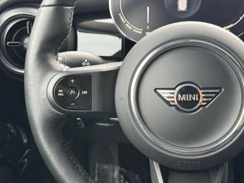 Certified 2024 MINI Cooper SE FWD image 21