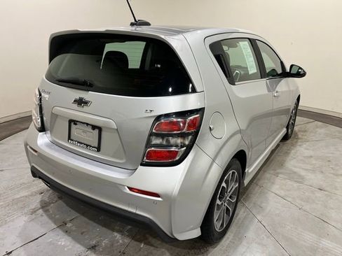 Used 2018 Chevrolet Sonic LT w/ Convenience Package image 9
