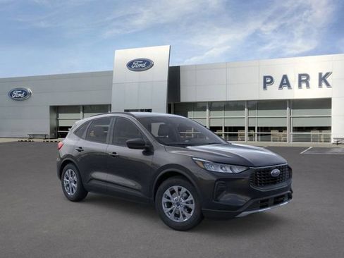 New 2026 Ford Escape Active w/ Cold Weather Package image 7