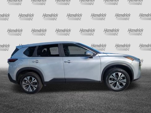 Used 2023 Nissan Rogue SV AWD/4WD image 11
