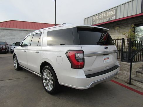 Used 2019 Ford Expedition Max Platinum image 3