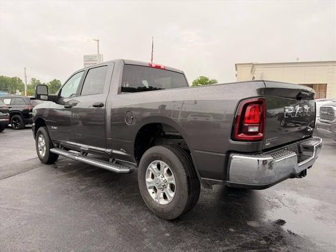 Used 2025 RAM 2500 Big Horn AWD/4WD image 7