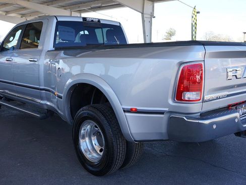 Used 2017 RAM 3500 Laramie Longhorn image 5