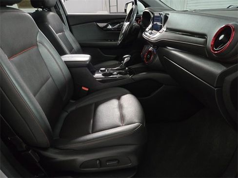 Used 2022 Chevrolet Blazer RS w/ Enhanced Convenience Package image 16