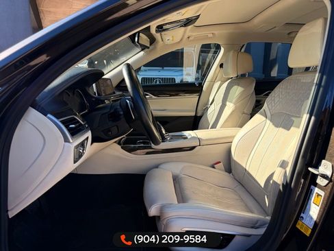 Used 2017 BMW 740i image 23