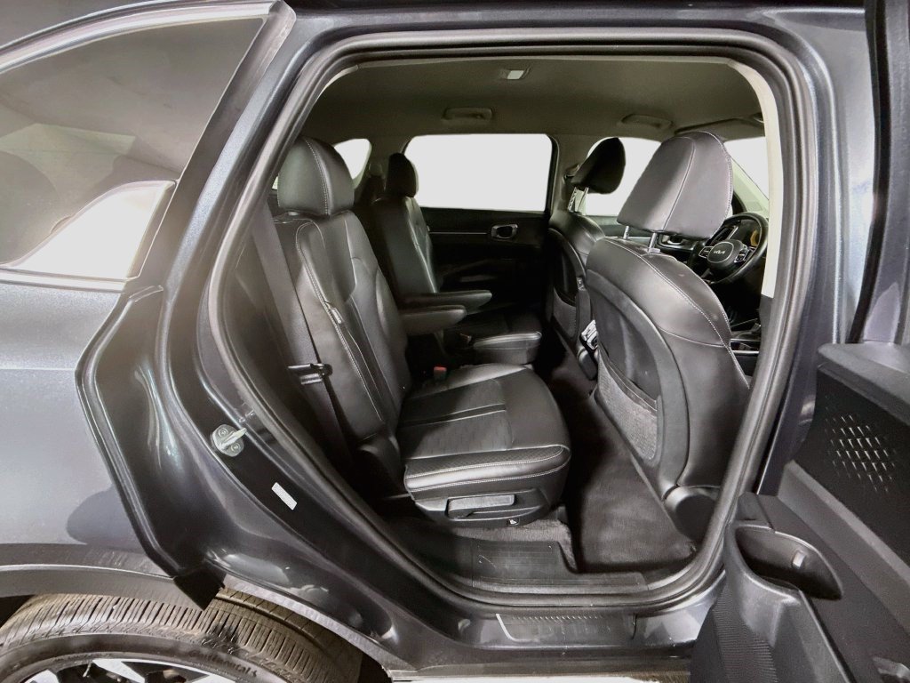 Used 2024 Kia Sorento X-Line EX AWD/4WD image 26