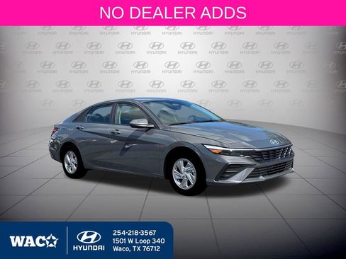 New 2026 Hyundai Elantra SE image 14