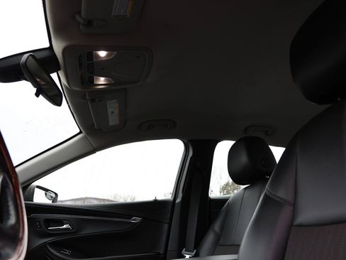 Used 2019 Chevrolet Impala LT image 20