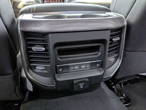 New 2026 RAM 2500 Laramie AWD/4WD image 14