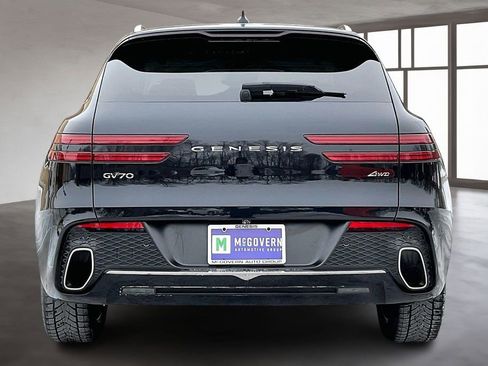 Used 2023 Genesis GV70 2.5T w/ Select Package AWD/4WD image 5