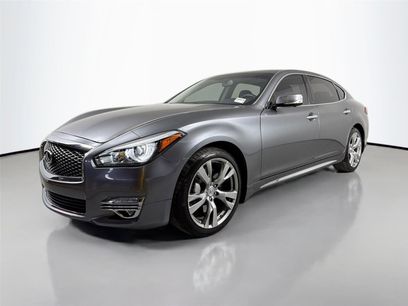 Used 2017 INFINITI Q70 L 3.7