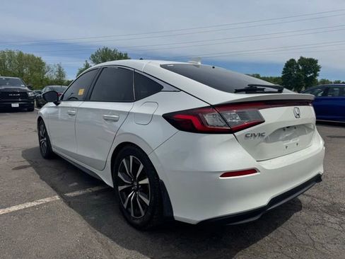 Used 2023 Honda Civic EX-L image 4