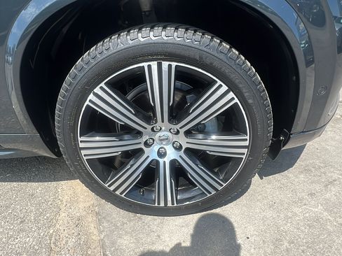 Used 2021 Volvo XC90 T6 Inscription w/ Advanced Package AWD/4WD image 9
