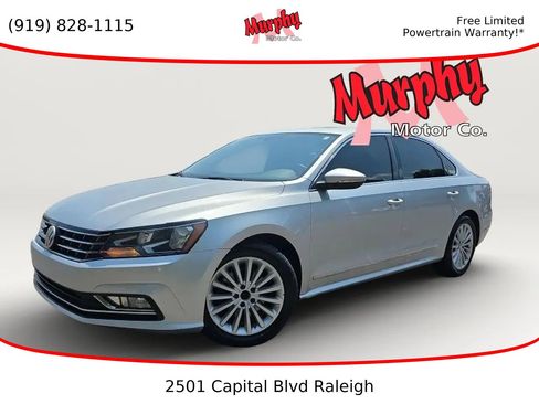 Used 2016 Volkswagen Passat 1.8T SE FWD image 1