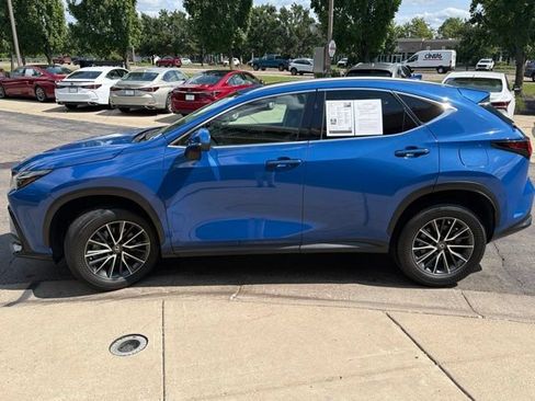 Used 2023 Lexus NX 250 FWD w/ Cold Area Package image 4