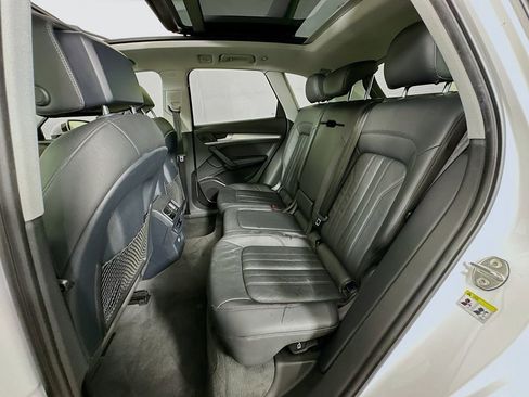 Used 2018 Audi Q5 2.0T Premium Plus w/ Premium Plus Package image 25