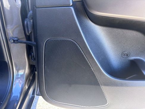 Used 2021 Jeep Cherokee Latitude Lux w/ Sun & Sound Group image 42