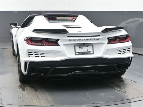 New 2026 Chevrolet Corvette E-Ray w/ Stealth Interior Trim Package image 14