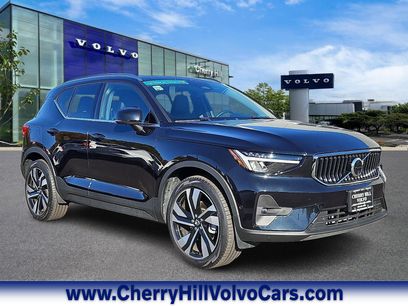 Certified 2025 Volvo XC40 B5 Plus w/ Climate Package