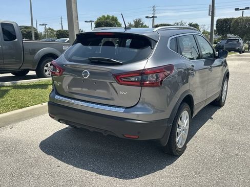 Used 2021 Nissan Rogue Sport SV FWD image 7