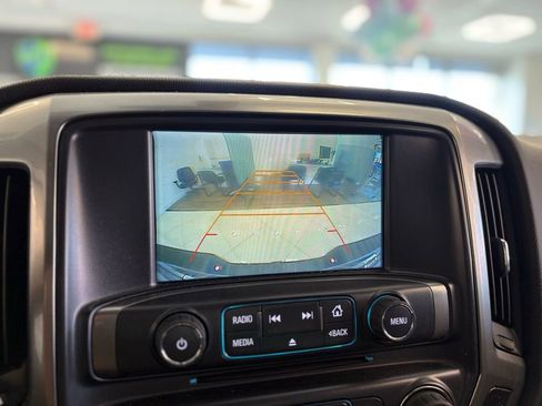 Used 2017 Chevrolet Silverado 1500 LT image 39