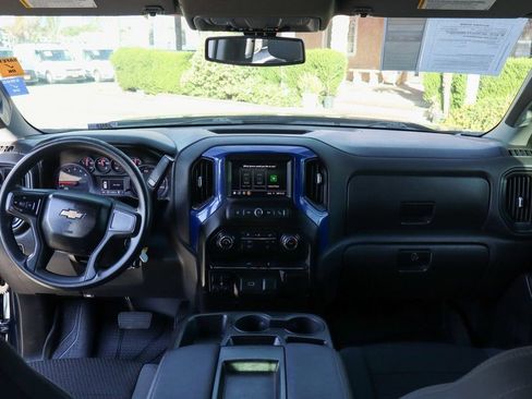 Used 2019 Chevrolet Silverado 1500 Custom w/ Custom Max Trailering Package AWD/4WD image 26