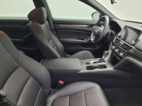 Used 2020 Honda Accord Sport image 21