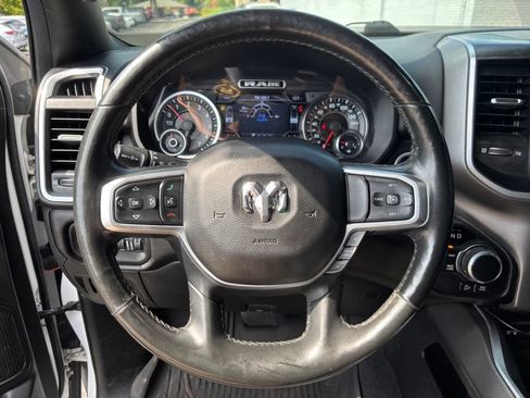 Used 2019 RAM 1500 Big Horn AWD/4WD image 34
