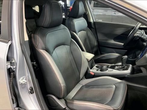 Used 2024 Subaru Crosstrek 2.5i Limited AWD/4WD image 7