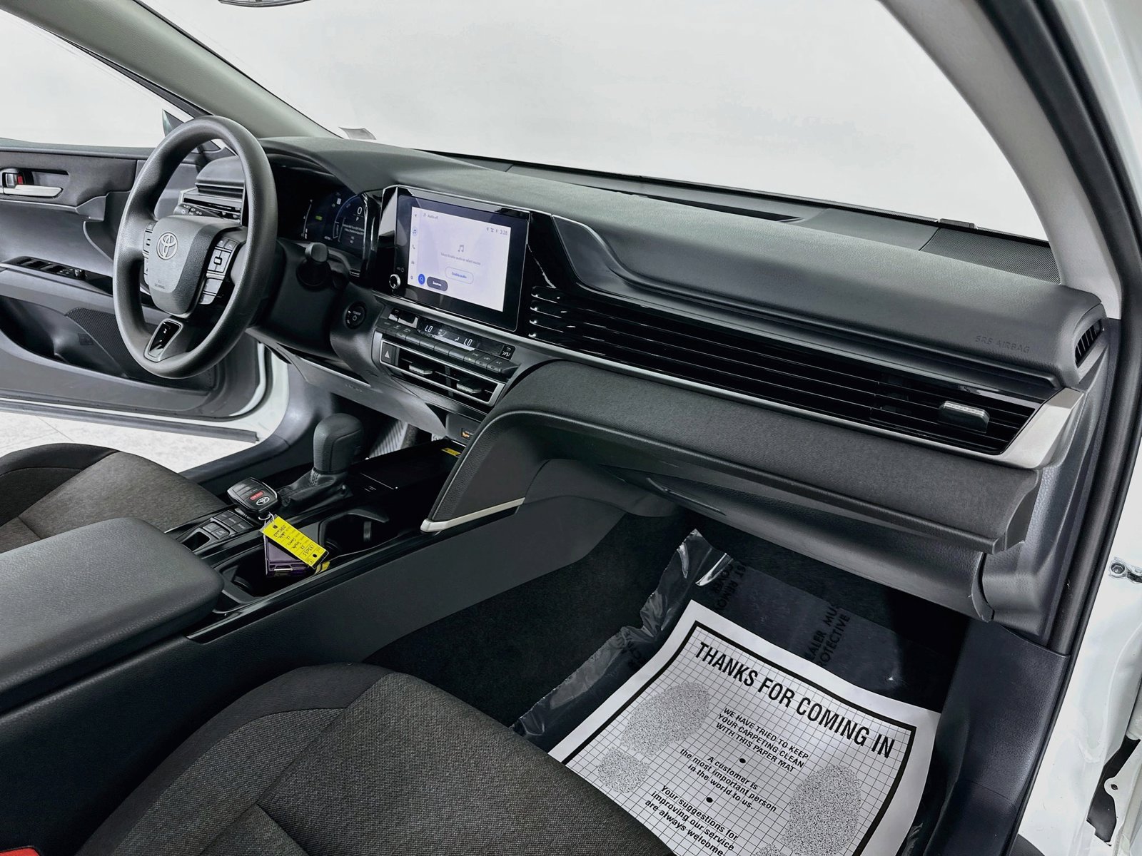 Used 2025 Toyota Camry LE FWD image 31