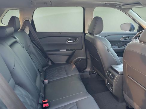 New 2026 Nissan Rogue Platinum w/ Platinum Premium Package image 11