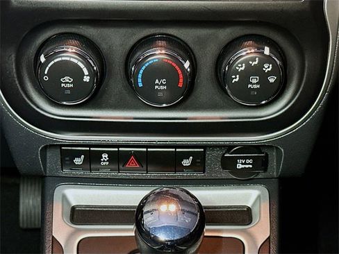 Used 2015 Jeep Compass High Altitude image 13