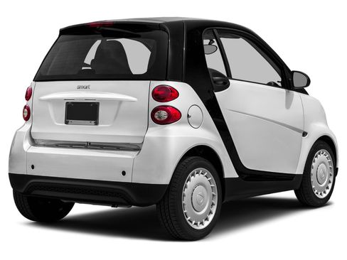 Used 2015 smart fortwo pure RWD image 28