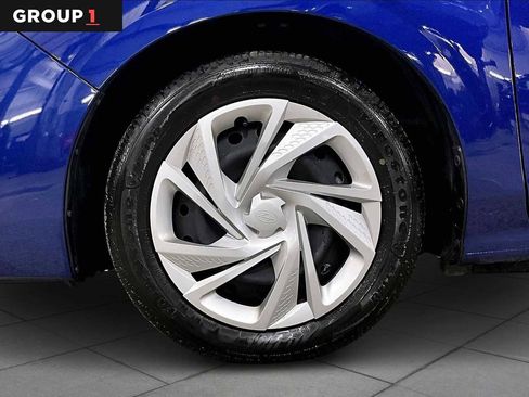 Certified 2024 Subaru Impreza 2.0i image 10