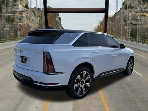 New 2026 Cadillac Escalade IQ Luxury 1 w/ LPO, Floor Liner Package AWD/4WD image 10