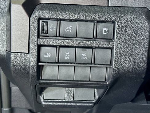 Used 2025 Toyota 4Runner TRD Off-Road image 21