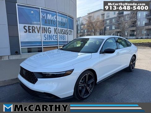 New 2026 Honda Accord SE image 1