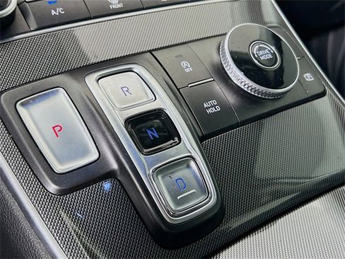 Used 2023 Hyundai Santa Fe SE image 16