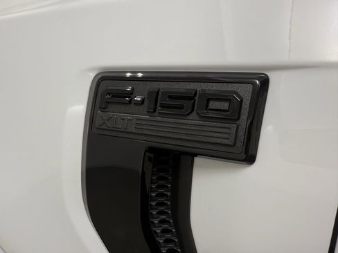 Used 2022 Ford F150 XLT w/ Equipment Group 302A High image 15